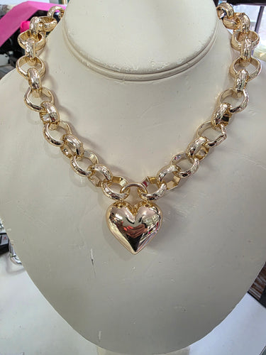 Shar heart necklace