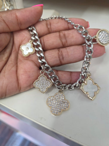 Kiva clover bracelet