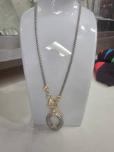 Yuma oval necklace